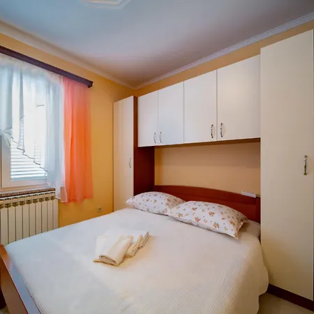 Kastell-5 By Interhome