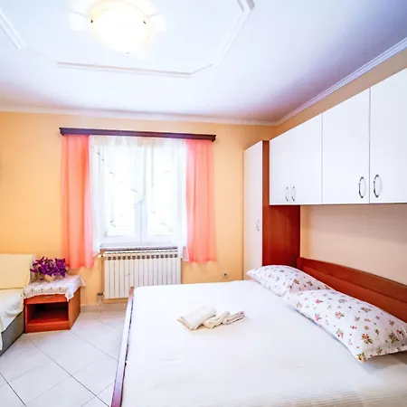 Kastell-5 By Interhome * Lopar